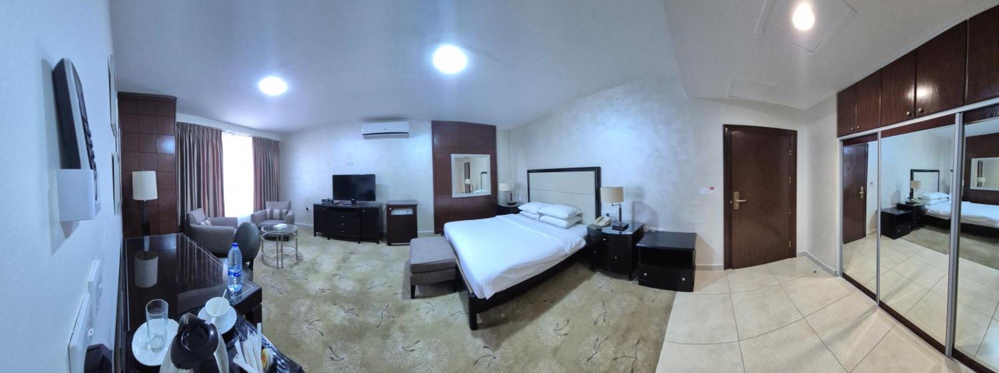 Le Vendome Hotel Amman Buitenkant foto