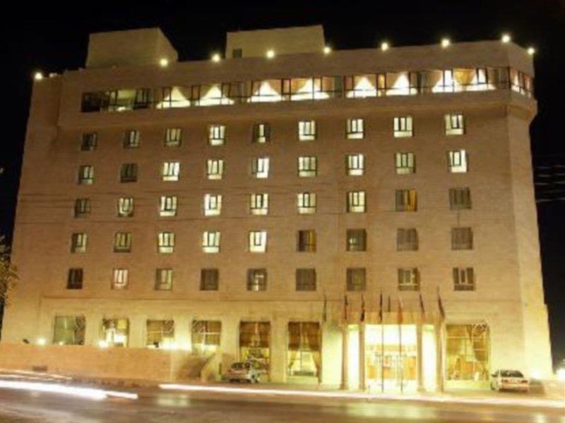 Le Vendome Hotel Amman Buitenkant foto